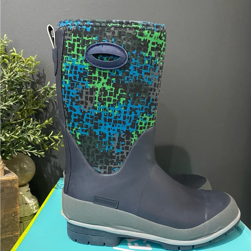 Western Chief Navy Flipside Neoprene Boots
